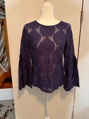 Octavia bell sleeve deep navy purple lace top in size S